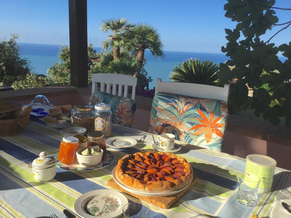 אמליה B&B Le Palme מראה חיצוני תמונה