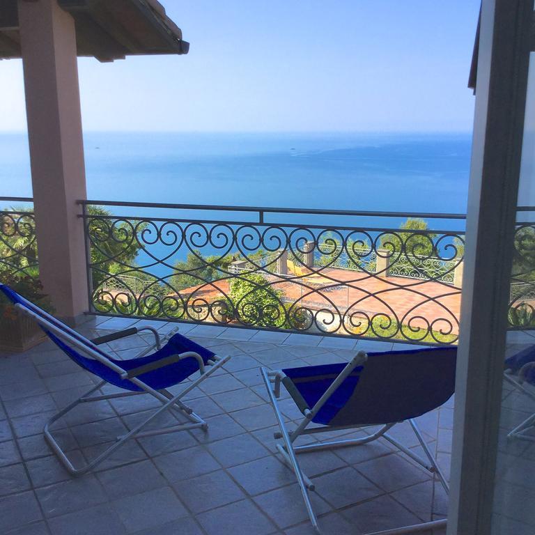 אמליה B&B Le Palme מראה חיצוני תמונה